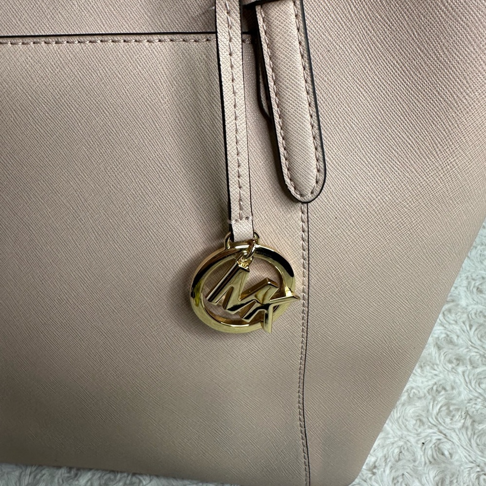 Michael Kors Ciara Large East West Top Zip Tote Pastel Pink Saffiano Leather - Picture 3 of 13